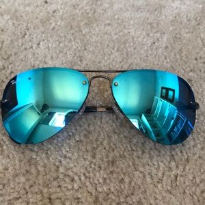 RAY BAN BLUE AVIATORS - FLASH LENSES